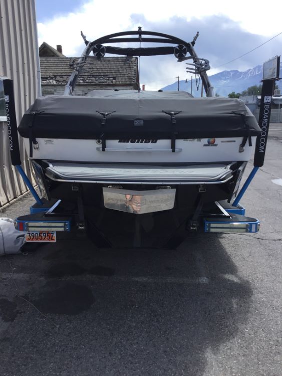 Malibu 23 LSV Wakesetter Cinch Cover 