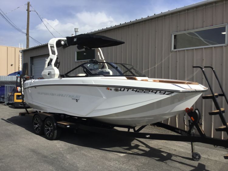 Nautique G23 Actuated with Factory Bimini Double Up Storage Cover