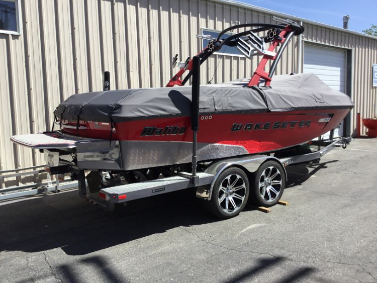Malibu 23 LSV Wakesetter Cinch Cover 