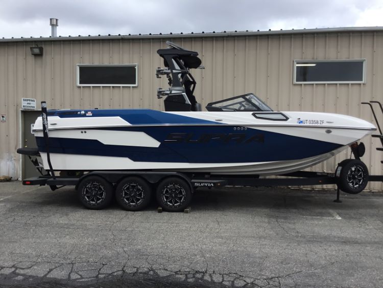 Supra SE 550 with FX1 tower Double Up Storage Cover