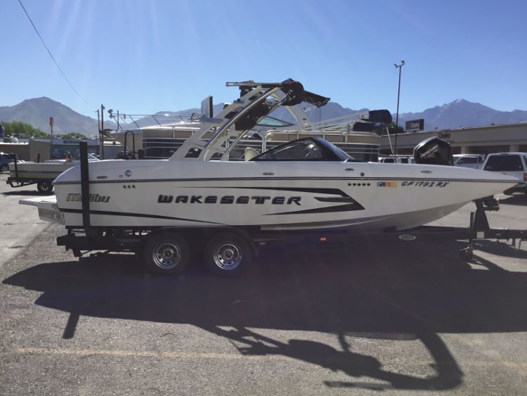 Malibu 22MXZ W/G3 Illusion Double Up Storage Cover