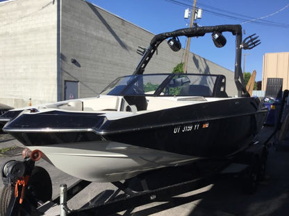 Axis A20 with Grey Skull Tower and Factory Bimini Double Up Storage Cover