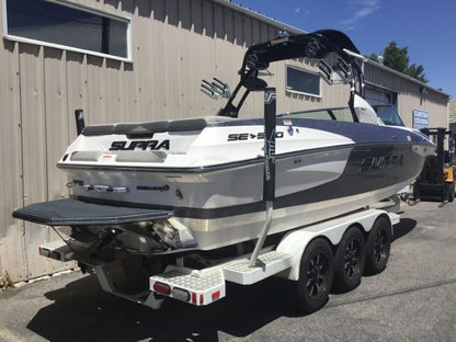 Supra SE550 with ProEdge Tower Double Up Storage Cover