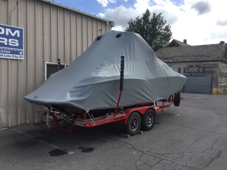 MasterCraft X23 With Factory Bimini Double Up Storage Cover