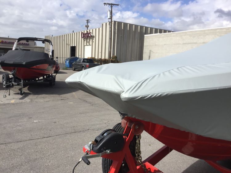MasterCraft X23 With Factory Bimini Double Up Storage Cover