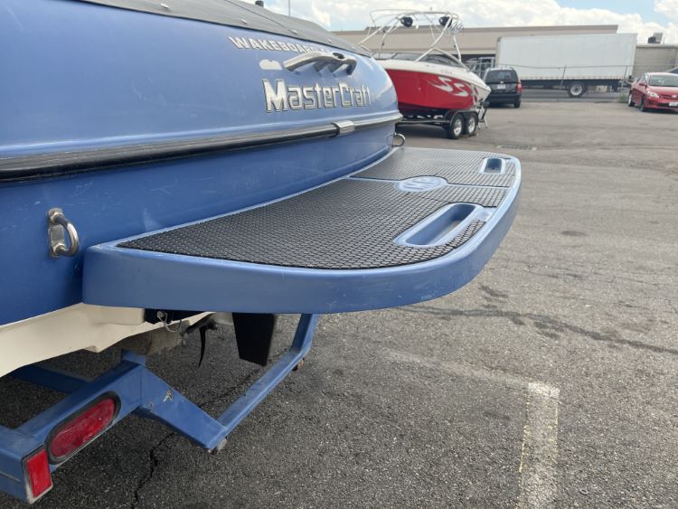 MasterCraft Small Round Swim Platform Cover