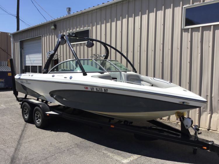 Centurion Avalanche With Evo2 tower and no bimini Double Up Storage Cover
