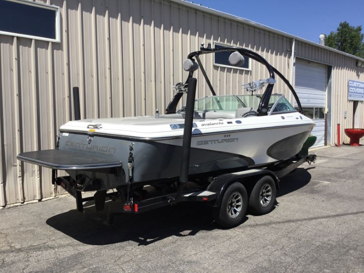 Centurion Avalanche With Evo2 tower and no bimini Double Up Storage Cover