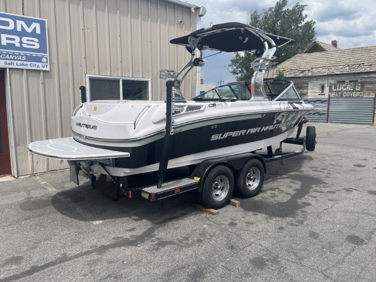 Nautique 210 Flight Control Tower Folding Canopy Top