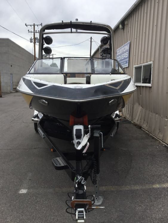 Malibu 23 LSV Wake Setter Cinch Cover 