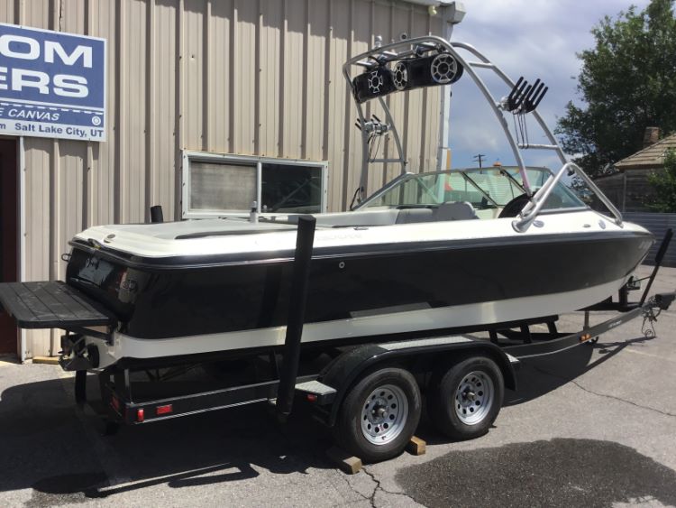 Centurion Escalade/Avalanche Cinch Cover with Proflight Tower 