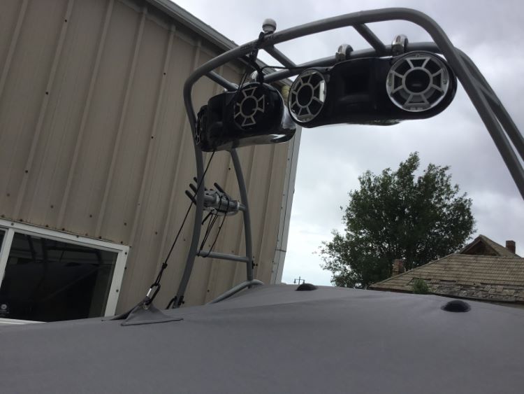 Centurion Escalade/Avalanche Cinch Cover with Proflight Tower 