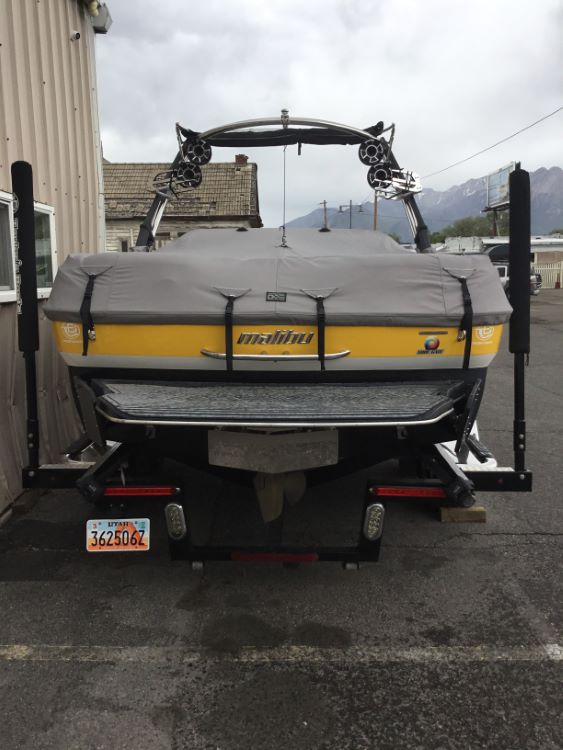 Malibu 23 LSV Wake Setter Cinch Cover 