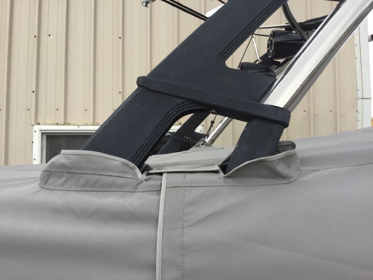 Malibu 23 LSV Wake Setter Cinch Cover 