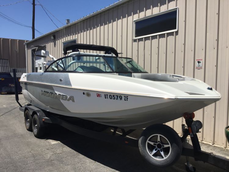 Moomba Aviator Tower Folding Canopy Top