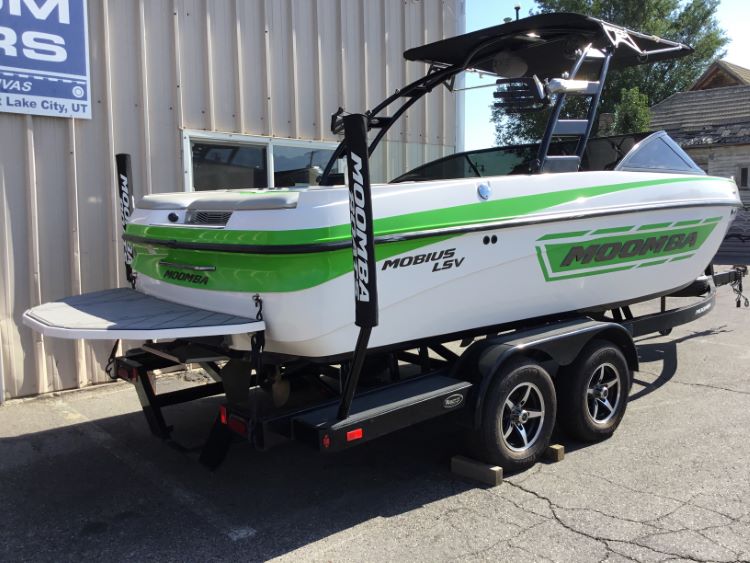 Moomba Oz Tower Folding Canopy Top