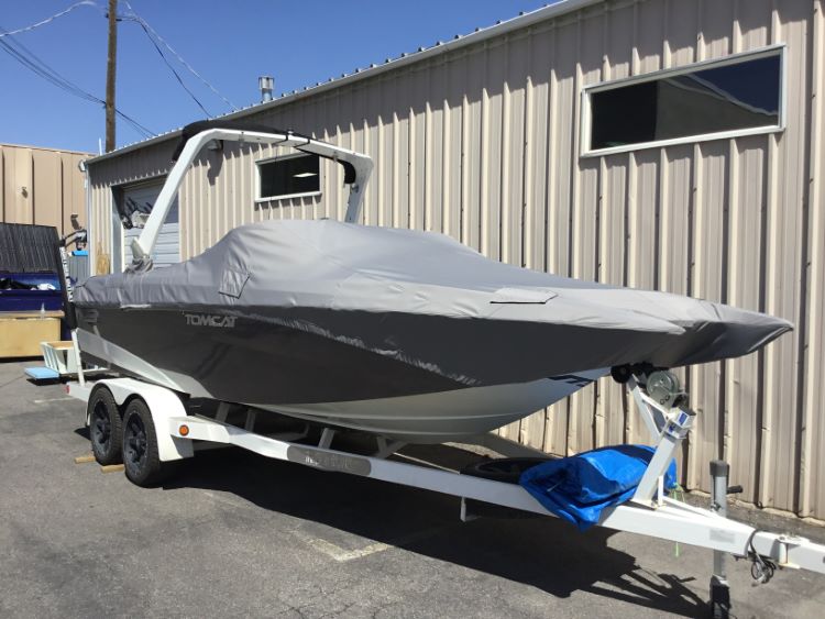 MB Tomcat 24 Skylon Forward Facing Tower Cinch Cover