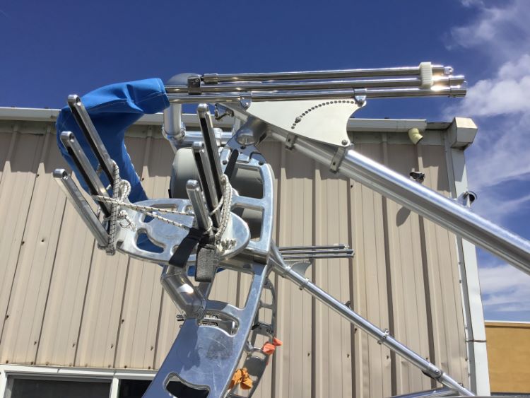 Tige with Samson Tower Folding Canopy Top