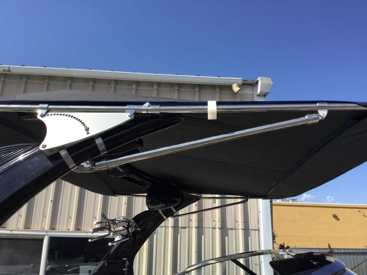 Tige with Alpha Z Tower Folding Canopy Top