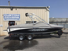 Moomba LSV Mobius with Rat-A-Cage Gen3 Tower Cinch Cover