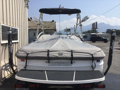 Moomba LSV Mobius with Rat-A-Cage Gen3 Tower Cinch Cover