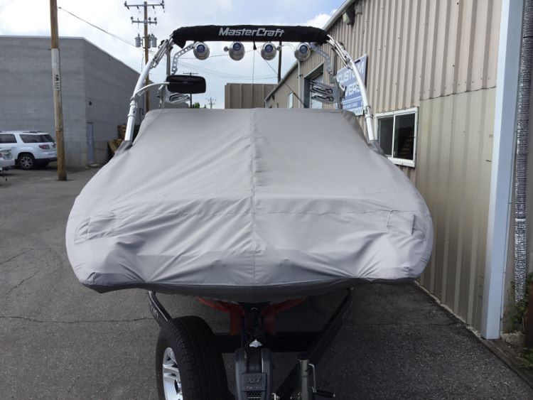 MasterCraft X45 With ZFT 5.1 Tower Cinch Cover