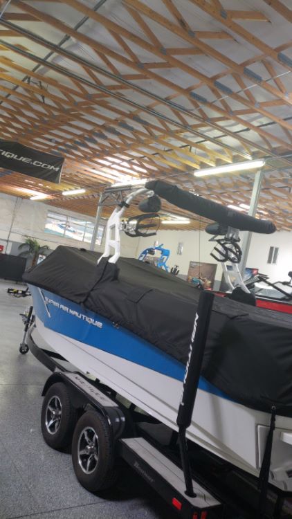 Nautique 230 Flight Control Tower Cinch Cover