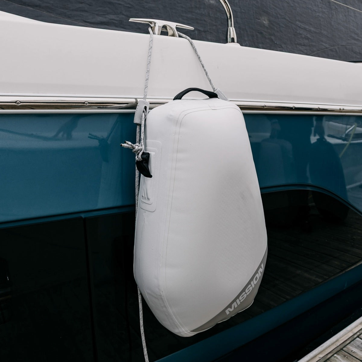 Mission Dymon Inflatable Fender in White