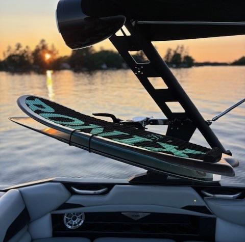 surf rack axis