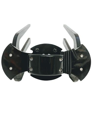 black wakesurf rack
