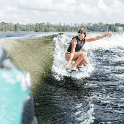Follow Corp Ladies Comp Wake Vest in Black