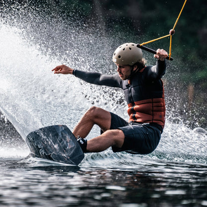 Follow Gratis Men's Comp Wake Vest in Rust