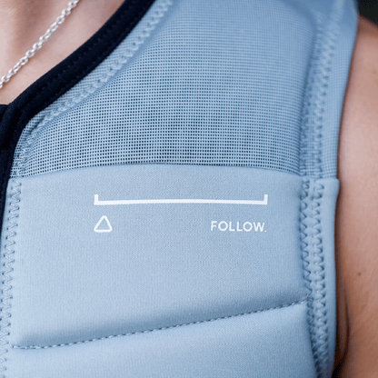 Follow Section Comp Wake Vest in Stone