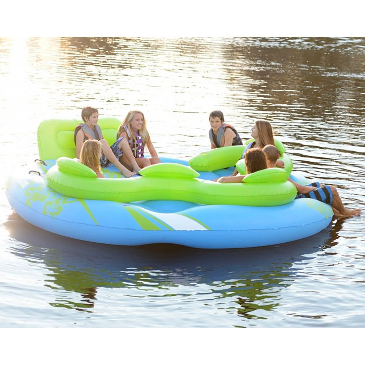 HO Castaway Island Lounge Float