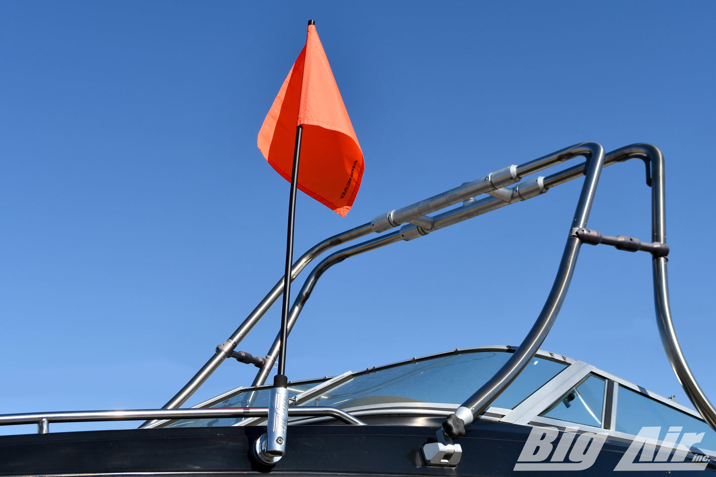 Hull Mounted Flag Holder