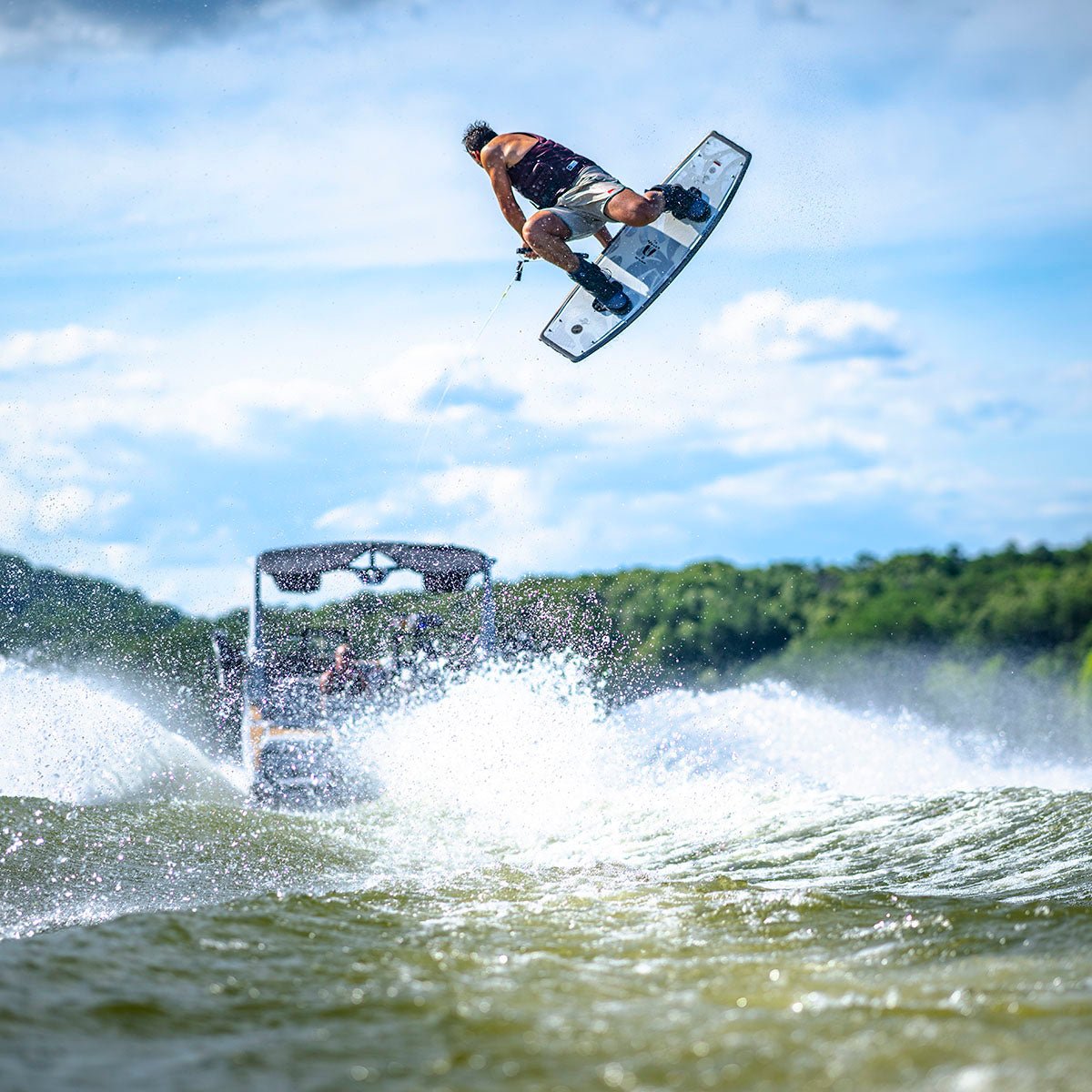 Hyperlite Capitol Wakeboard 2025