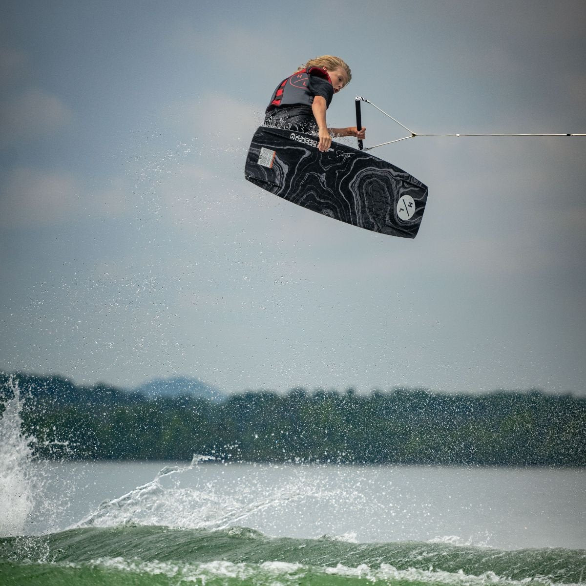 Hyperlite Cryptic Jr Wakeboard 2024