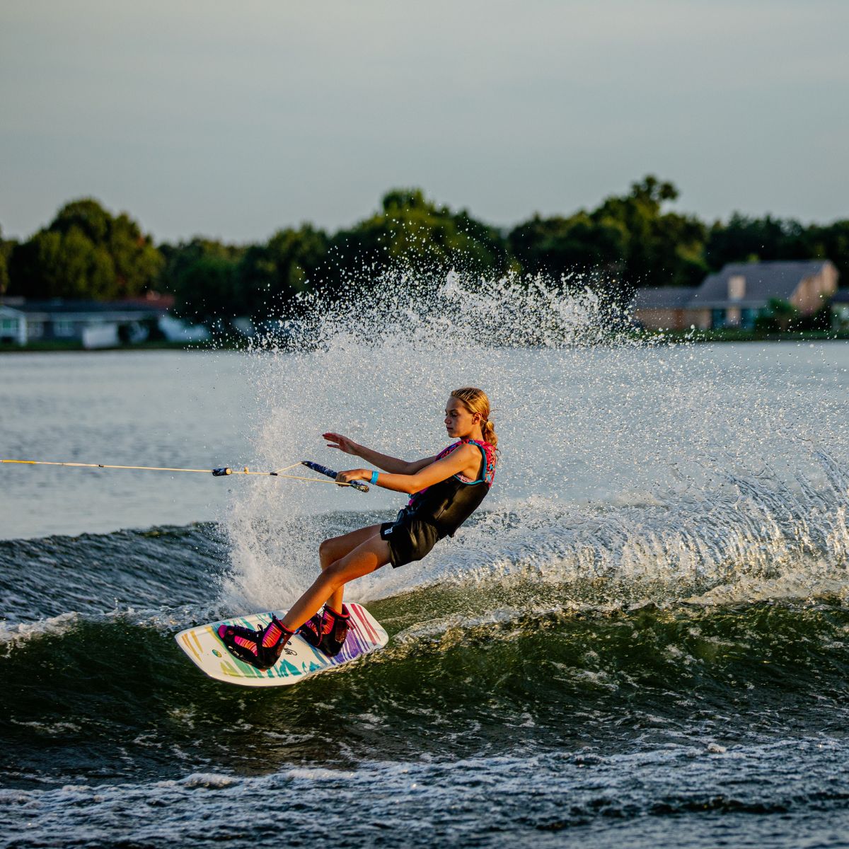Hyperlite Divine Wakeboard 2025