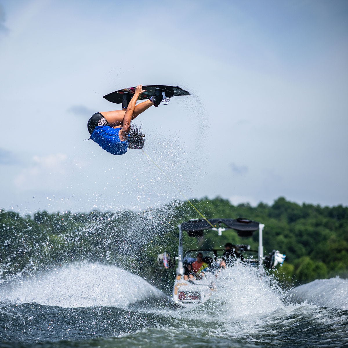 Hyperlite Eden Wakeboard 2026
