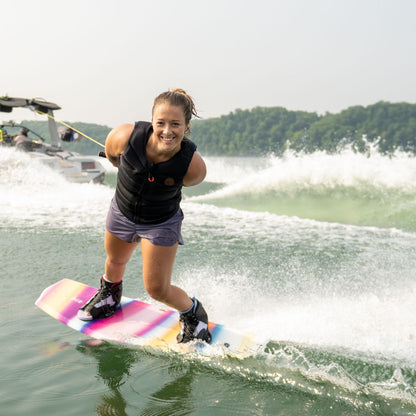 Hyperlite Eden w/Jinx Wakeboard Package 2024