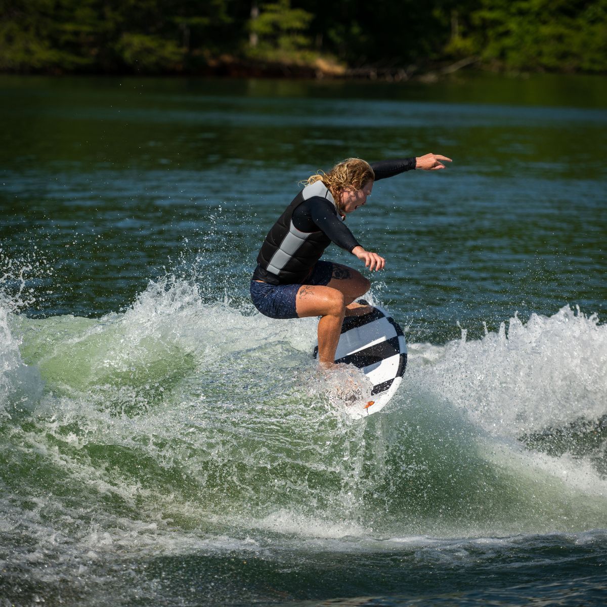 Hyperlite Smoke Wagon Wakesurf Board 2026