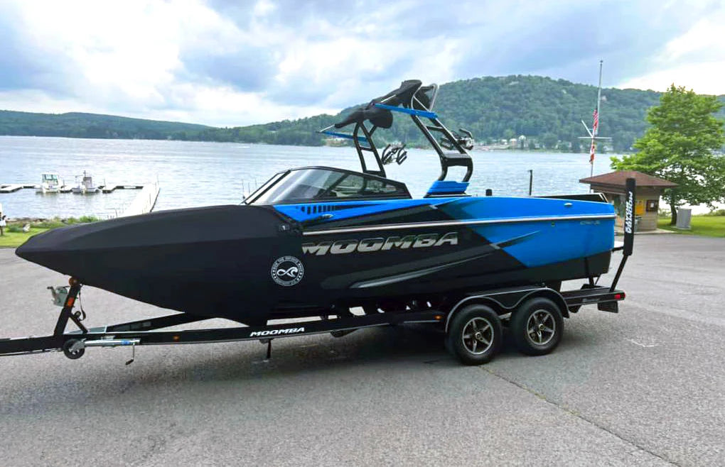 Surfinity Boat Shield for Moomba Boats
