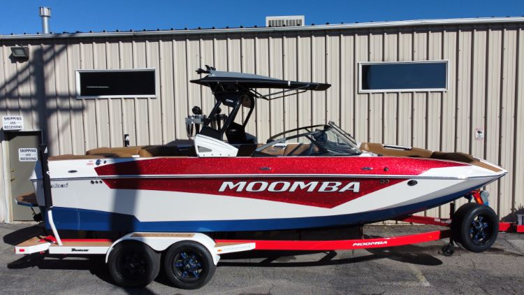 Moomba Pro Edge Tower Bimini