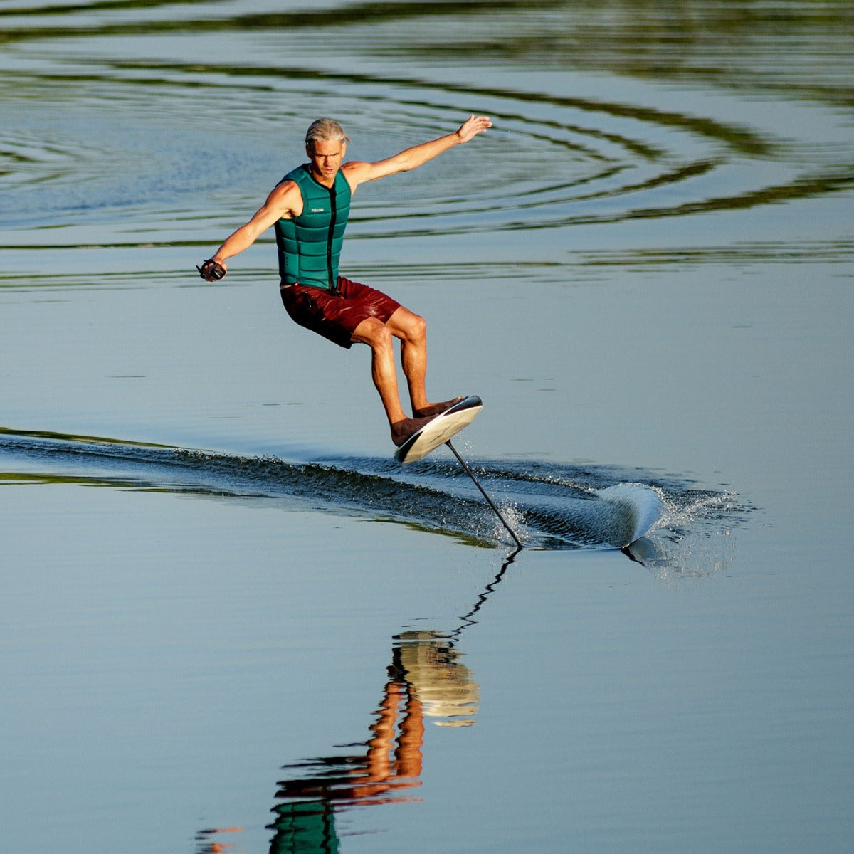 Follow P1 Traction Men's Comp Wake Vest in Emerald