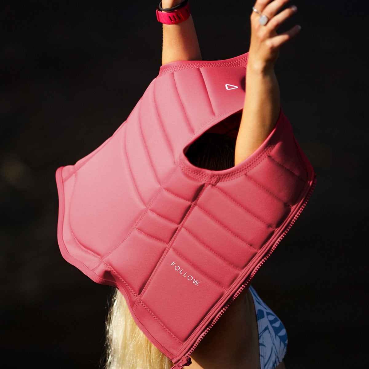 Follow Total Ladies Comp Wake Vest in Azalea