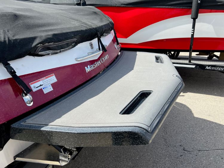 MasterCraft Waterfall Swim Platform Cover